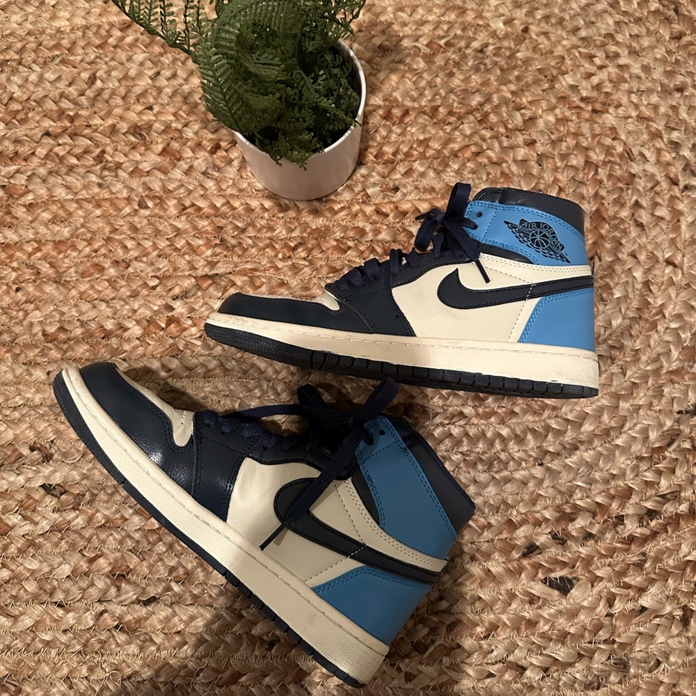 NIKE JORDAN 1 RETRO OBSIDIANS
